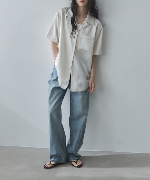 feepur(フェピュール)の「オープンカラーハーフスリーブサテンシャツ(シャツ/ブラウス・レディース・ブラック/アイボリー・MEDIUM)」の6枚目の写真