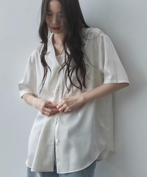 feepur(フェピュール)の「オープンカラーハーフスリーブサテンシャツ(シャツ/ブラウス・レディース・ブラック/アイボリー・MEDIUM)」の19枚目の写真