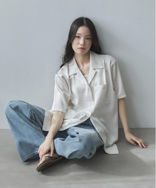 feepur(フェピュール)の「オープンカラーハーフスリーブサテンシャツ(シャツ/ブラウス・レディース・ブラック/アイボリー・MEDIUM)」の15枚目の写真