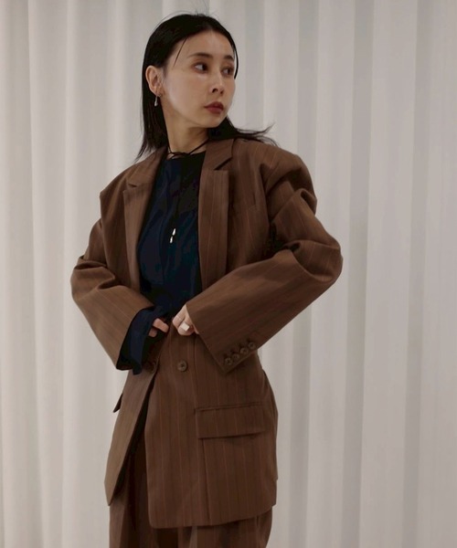 Ameri(アメリ)の「DEFORMATION PINSTRIPE JACKET(テーラードジャケット・レディース・グレー/ブラウン・MEDIUM/SMALL)」の8枚目の写真