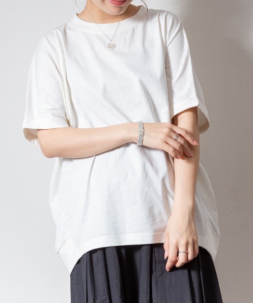 aity(アイティ)の「M-5L オーバーサイズ バルーンT(Tシャツ/カットソー・レディース・オフホワイト/ブラック/カーキ/杢グレー・4L~5L/LL~3L/M~L)」の14枚目の写真