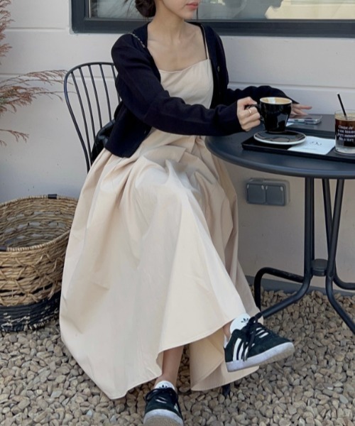 FREE STYLISTS（フリー スタイリスト）の「YUGA_YGMC　　Korean-style camisole voluminous flare dress（ワンピース・レディース・ブラック・FREE）」の12枚目の写真