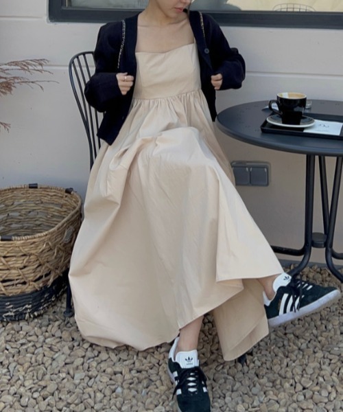 FREE STYLISTS（フリー スタイリスト）の「YUGA_YGMC　　Korean-style camisole voluminous flare dress（ワンピース・レディース・ブラック・FREE）」の19枚目の写真
