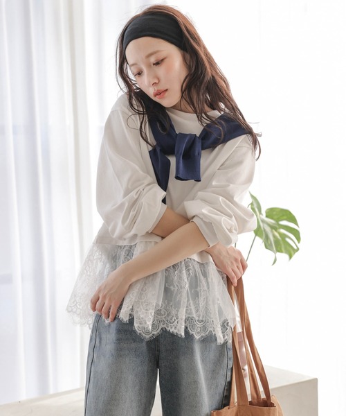 La-gemme(ラジェム)の「裾レーストップス(Tシャツ/カットソー・レディース・ホワイト/ブラック・フリー)」の1枚目の写真