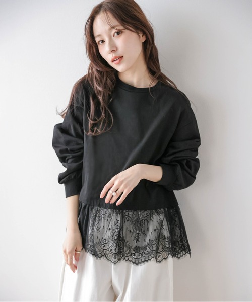 La-gemme(ラジェム)の「裾レーストップス(Tシャツ/カットソー・レディース・ホワイト/ブラック・フリー)」の2枚目の写真