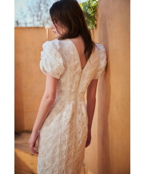 Estella.K(エステラケー)の「Butterfly Lace Midi Dress 3Dフラワーバタフライドレス(ワンピース・レディース・ホワイト/モーブ系/サックスブルー・FREE)」の6枚目の写真