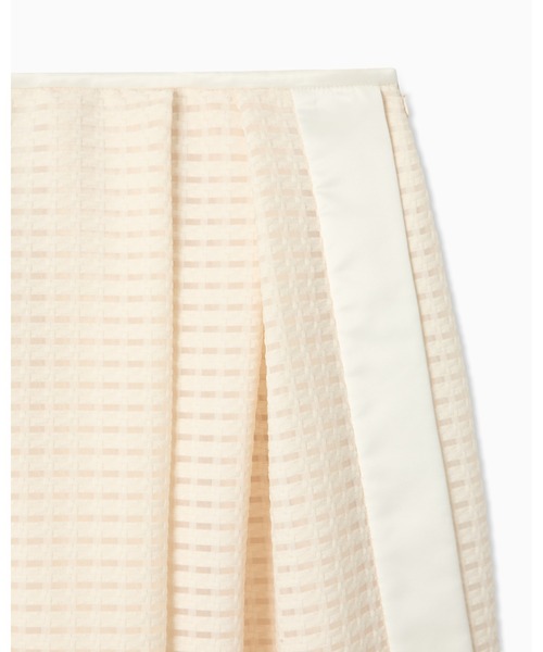 EMPORIO ARMANI(エンポリオアルマーニ)の「【エンポリオ アルマーニ】ジャカード ロングスカート(スカート・レディース・アイボリー・38)」の4枚目の写真