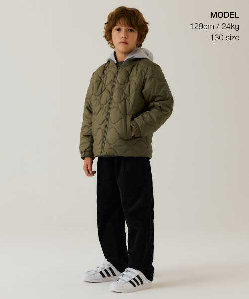 MUSINSA STANDARD KIDS（ムシンサスタンダードキッズ）の「ディタッチャブルフードキルティングダウンジャケット [カーキ]（ブルゾン・レディース・その他・100/110/120/130/140/150/160）」の2枚目の写真