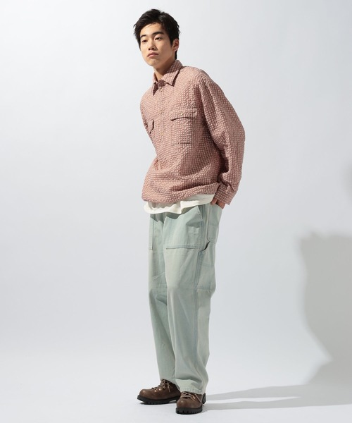 niko and...（ニコアンド）の「掠れチェックサッカープルオーバーシャツ（シャツ/ブラウス・メンズ・グレー/オフホワイト/ブラウン・MEDIUM/LARGE）」の6枚目の写真