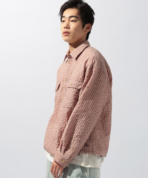 niko and...（ニコアンド）の「掠れチェックサッカープルオーバーシャツ（シャツ/ブラウス・メンズ・グレー/オフホワイト/ブラウン・MEDIUM/LARGE）」の8枚目の写真