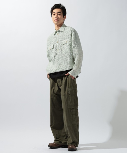 niko and...（ニコアンド）の「掠れチェックサッカープルオーバーシャツ（シャツ/ブラウス・メンズ・グレー/オフホワイト/ブラウン・MEDIUM/LARGE）」の9枚目の写真