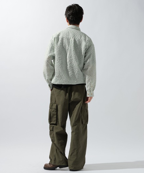 niko and...（ニコアンド）の「掠れチェックサッカープルオーバーシャツ（シャツ/ブラウス・メンズ・グレー/オフホワイト/ブラウン・MEDIUM/LARGE）」の10枚目の写真