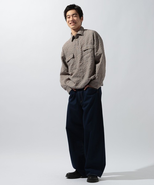 niko and...（ニコアンド）の「掠れチェックサッカープルオーバーシャツ（シャツ/ブラウス・メンズ・グレー/オフホワイト/ブラウン・MEDIUM/LARGE）」の13枚目の写真