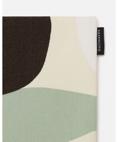marimekko(マリメッコ)の「Pieni Omppo / Cushion Cover 40x60(クッション/クッションカバー・レディース・ライトグリーン・FREE)」の5枚目の写真