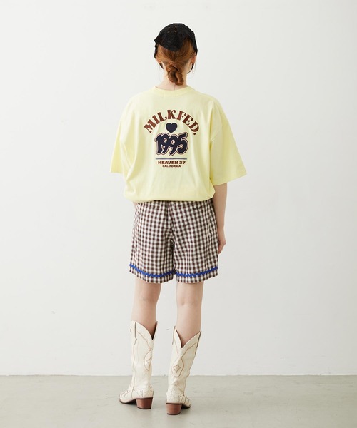 MILKFED.(ミルクフェド)の「1995 TWILL PATCH WIDE S/S TEE(Tシャツ/カットソー・レディース・ブラック/イエロー/ホワイト・M/L)」の14枚目の写真
