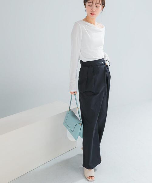 URBAN RESEARCH ROSSO WOMEN（アーバンリサーチ　ロッソ）の「エアリータッチ2WAYネックプルオーバー（Tシャツ/カットソー・レディース・ネイビー/オフホワイト・FREE）」の4枚目の写真