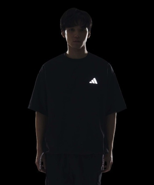 adidas(アディダス)の「アディダス adidas シティテック ルーズフィット ドットエア ブリーザブル ウーブン半袖Tシャツ(Tシャツ/カットソー・メンズ・オリーブ/ブラック/グリーン・S/M/3L/LL/L)」の4枚目の写真