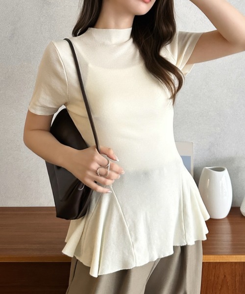 Eclat one(エクラワン)の「【Eclat one】ペプラム デザイン フレアヘム 半袖 ニットTシャツ(Tシャツ/カットソー・レディース・ブラック/アイボリー/グレー・FREE)」の17枚目の写真