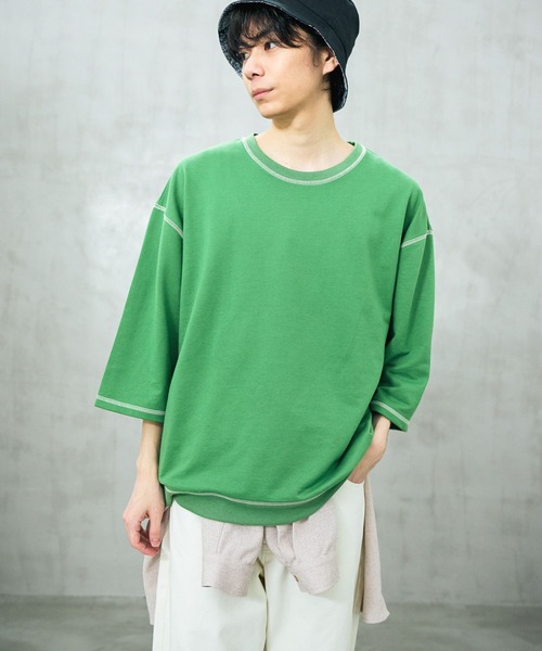 LAKOLE(ラコレ)の「ステッチミニ裏毛クロップドT / 659505(Tシャツ/カットソー・メンズ・ブラック/オレンジ/グリーン/ホワイト・MEDIUM/LARGE)」の4枚目の写真