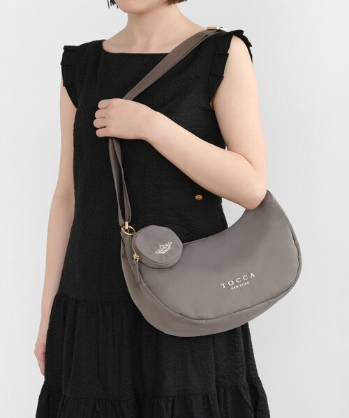 TOCCA(トッカ)の「MEMORY OF MOON POCHETTE ナイロンポシェット(ショルダーバッグ・レディース・ベージュ系/ブラック系/アイボリー系・F)」の9枚目の写真