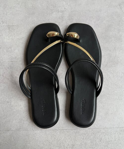 Thevon（ゼボン）の「GLDライントングサンダル（サンダル・レディース・アイボリー/ブラウン/ブラック・S/M/L）」の11枚目の写真