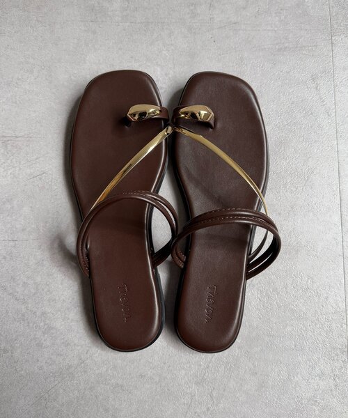 Thevon（ゼボン）の「GLDライントングサンダル（サンダル・レディース・アイボリー/ブラウン/ブラック・S/M/L）」の7枚目の写真