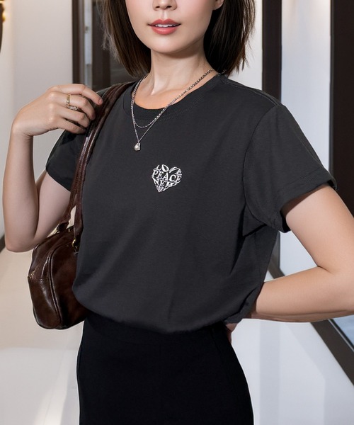 Candlestick(キャンドルスティック)の「ハート刺繍ロゴ コンパクトTシャツ(Tシャツ/カットソー・レディース・グリーン/ホワイト系/ブラック/スミクロ・FREE)」の13枚目の写真