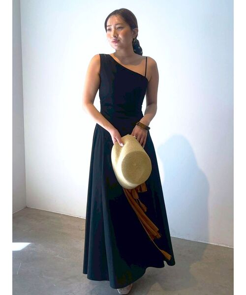 LAGUNAMOON(ラグナムーン)の「アシメデザインフレアワンピース 【夏服】(ワンピース・レディース・ブラック/オレンジ・MEDIUM/SMALL)」の2枚目の写真