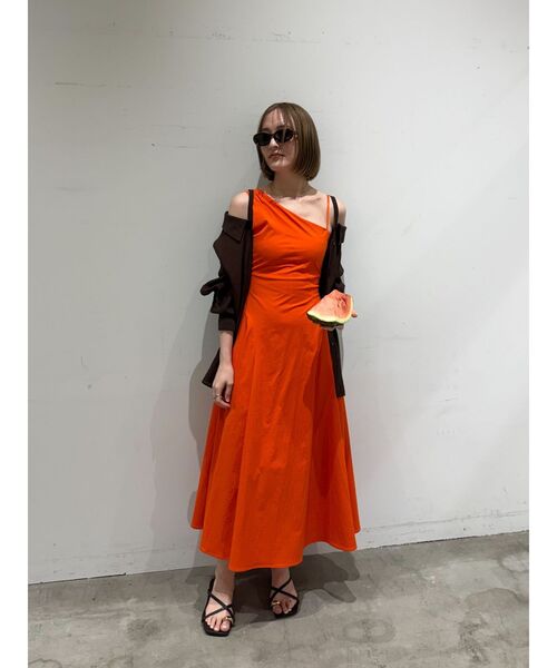 LAGUNAMOON(ラグナムーン)の「アシメデザインフレアワンピース 【夏服】(ワンピース・レディース・ブラック/オレンジ・MEDIUM/SMALL)」の20枚目の写真