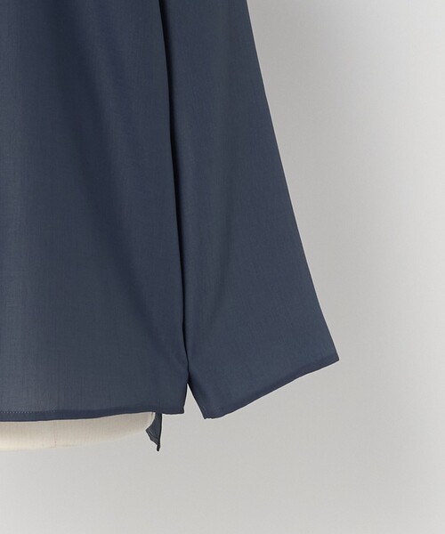 LOEFF(ロエフ)の「<LOEFF>ポリエステルボイル ヘンリーネック シャツ(シャツ/ブラウス・レディース・ネイビー/ブラック・0/1)」の16枚目の写真