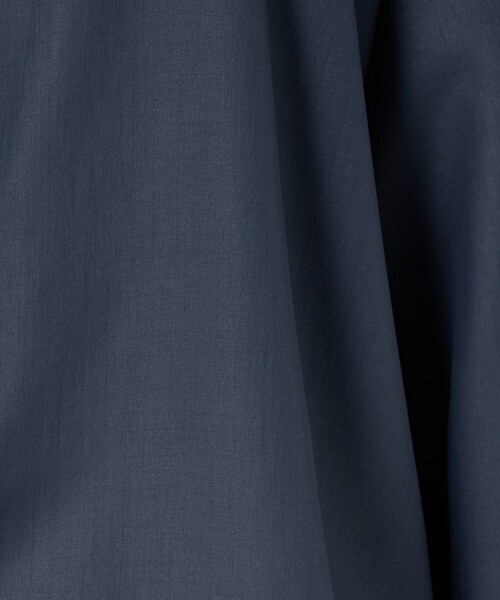 LOEFF(ロエフ)の「<LOEFF>ポリエステルボイル ヘンリーネック シャツ(シャツ/ブラウス・レディース・ネイビー/ブラック・0/1)」の19枚目の写真