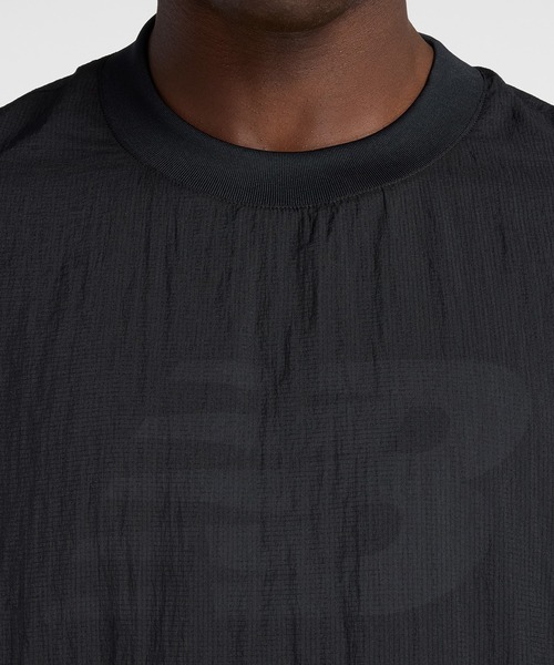 NEW BALANCE（ニューバランス）の「NB GREY 2レイヤースリーブレス（Tシャツ/カットソー・メンズ・オフホワイト/セージグリーン/ブラック・SMALL/MEDIUM/LARGE/X-LARGE/XX-LARGE）」の10枚目の写真