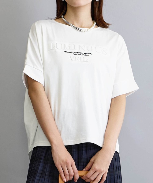 エンボスデザインTシャツ（Tシャツ/カットソー）｜NICOLE white