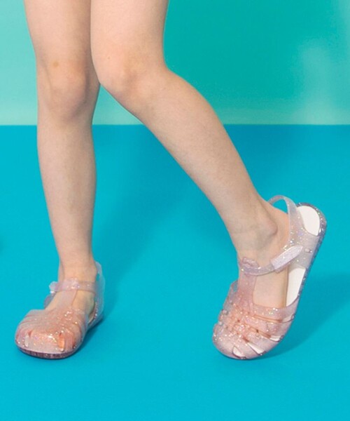 BRANSHES(ブランシェス)の「キラキラクリアサンダル(サンダル・キッズ・サックスブルー/イエロー/ピンク/パープル・19.0cm/15.0cm/17.0cm/21.0cm/20.0cm/16.0cm/18.0cm)」の6枚目の写真