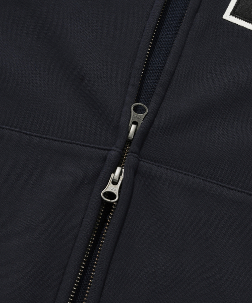 COVERNAT(カバーナット)の「CVNT フードパーカー ダークネイビー(パーカー・レディース・その他・X-SMALL/SMALL/MEDIUM/LARGE/X-LARGE/XX-LARGE)」の8枚目の写真