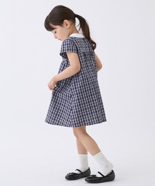 petit main(プティマイン)の「ちびリボンピンタックワンピース(ワンピース・キッズ・ブルー/カラフル/ネイビー・100cm/120cm/80cm/130cm/110cm/90cm)」の4枚目の写真