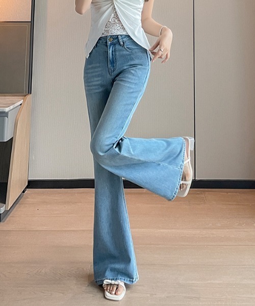 AMAJI（アマジ）の「リヨセルデニム ワイド フレアパンツ（デニムパンツ・レディース・ブルー・X-LARGE/LARGE/MEDIUM/SMALL）」の3枚目の写真