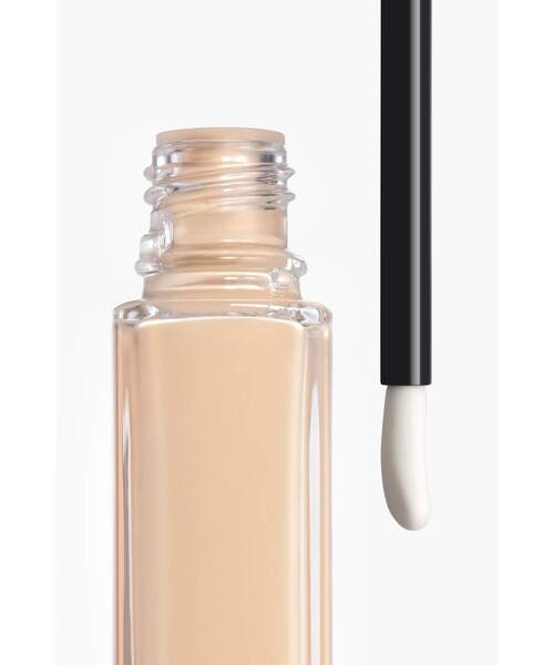 CHANEL（シャネル）の「レ ベージュ コレクトゥール コンシーラー（ヘルシーに輝くナチュラルな肌へ）（コンシーラー・レディース・B10/B30/B20/B00・FREE）」の7枚目の写真