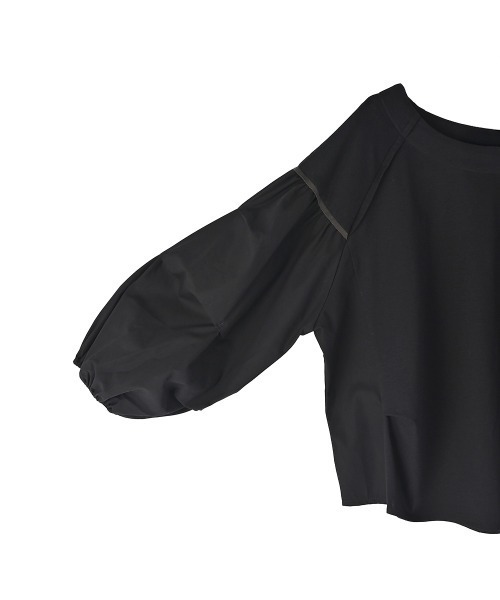 marjour(マージュール)の「SILKET BODY TUCK SLEEVE TOP(シャツ/ブラウス・レディース・ブラック/オフホワイト・M)」の17枚目の写真