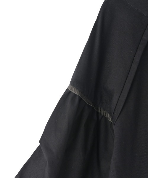 marjour(マージュール)の「SILKET BODY TUCK SLEEVE TOP(シャツ/ブラウス・レディース・ブラック/オフホワイト・M)」の20枚目の写真