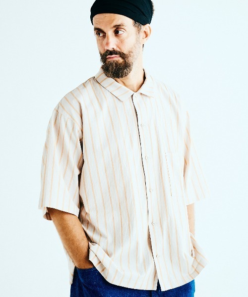 BASISBROEK(バシスブルック)の「PUTTEN -STRIPE-(シャツ/ブラウス・メンズ・ブラック/サンドベージュ・1)」の2枚目の写真
