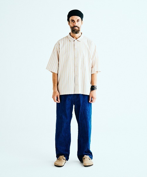 BASISBROEK(バシスブルック)の「PUTTEN -STRIPE-(シャツ/ブラウス・メンズ・ブラック/サンドベージュ・1)」の3枚目の写真