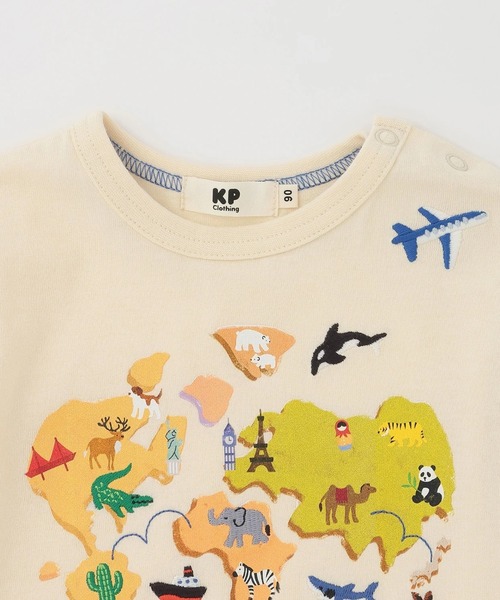 KP BOY（ケーピーボーイ）の「世界地図モチーフ Tシャツ（Tシャツ/カットソー・キッズ・クリーム/ブルー・80ｃｍ/90cm/110cm/120cm/100cm/130cm）」の4枚目の写真