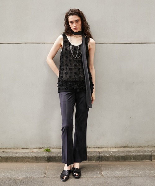 PRANK PROJECT(プランクプロジェクト)の「【2026Summer Pre-Order】スーチングスリムフレアパンツ / Stitched Slim Flare Pants(その他パンツ・レディース・ネイビー/グレー/ブラック・38/36)」の4枚目の写真