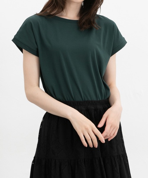 Honeys(ハニーズ)の「【ハニさら・接触冷感・吸水速乾・UVカット・遮熱】フレンチ袖Tシャツ(Tシャツ/カットソー・レディース・ブラック/ベージュ/オフホワイト/キャメル/ネイビー/スミクロ/グリーン/ダークオレンジ・L/LL/S/M)」の6枚目の写真