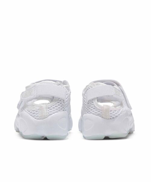 NIKE（ナイキ）の「ナイキ エア リフト ブリーズ ウィメンズシューズ / Nike Air Rift Breathe Women's Shoes 848386-100 White（スニーカー・レディース・ホワイト・24/23/26/25）」の6枚目の写真