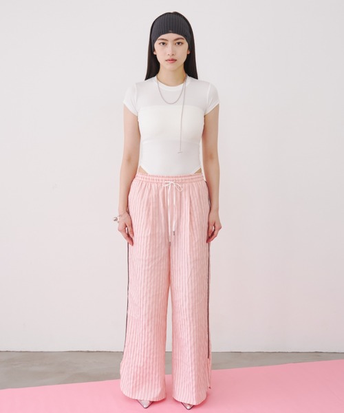 SOEMIN(ソミン)の「【SELECT】Bodysuit T-shirt/ボディスーツ半袖Tシャツ(Tシャツ/カットソー・レディース・ホワイト/ブラック・FREE)」の9枚目の写真