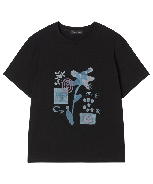 AWESOME STUDIO(オーサムスタジオ)の「フラワーアートワークトップ ブラック(Tシャツ/カットソー・レディース・ブラック・FREE)」の5枚目の写真