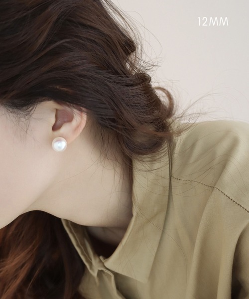 LA VORAGINE(ラ ヴォラジネ)の「ダイアナ風エコパールイヤリング ジルコニア付き 2 サイズ(イヤリング・レディース・Silver/ゴールド・XL/2XL/L)」の18枚目の写真