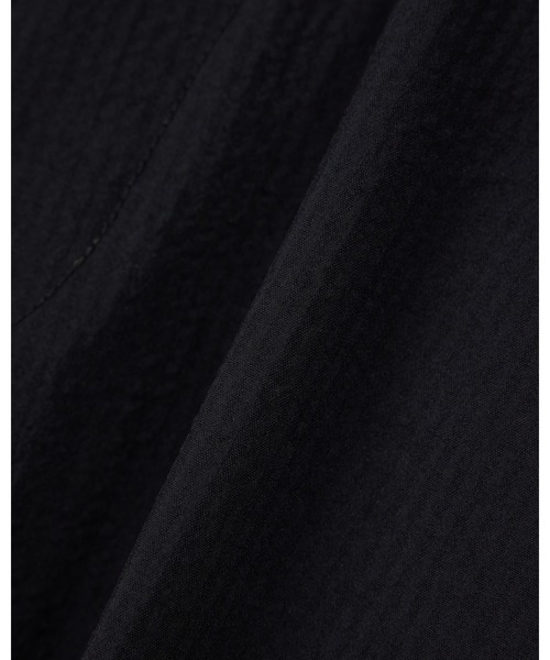 EMPORIO ARMANI(エンポリオアルマーニ)の「<ZOZO限定>【エンポリオ アルマーニ】タック入りパンツ テクニカルシアサッカー ファブリック(チノパンツ・メンズ・ブラック・46/54/52/50/48)」の6枚目の写真